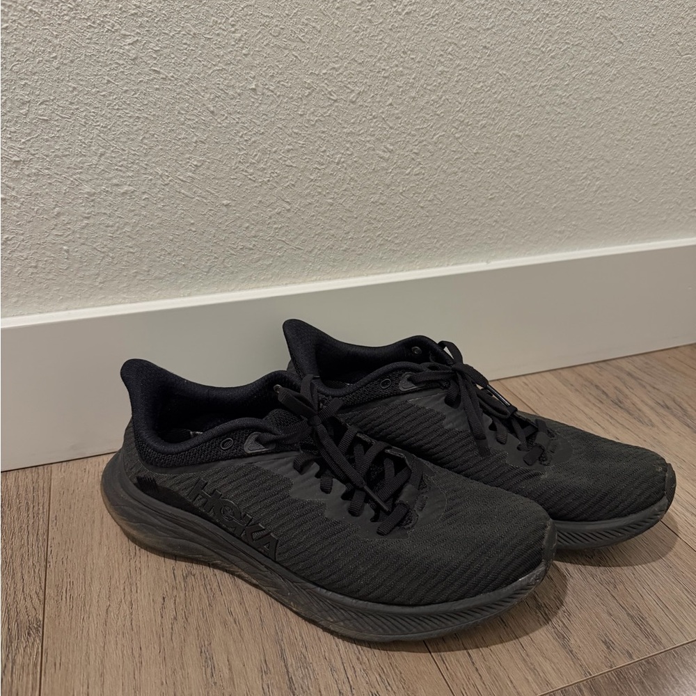 Men's Black Hokas Athletic Shoes